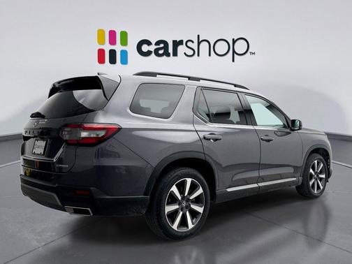 2024 Honda Pilot Touring 8-Passenger