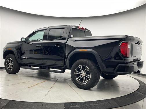2024 GMC Canyon Base