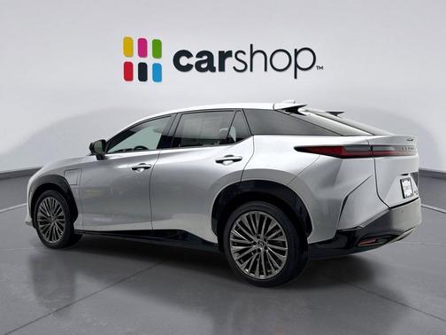 2023 Lexus RZ 450e Luxury