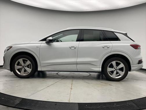 2024 Audi Q4 e-tron Premium Plus 50 quattro