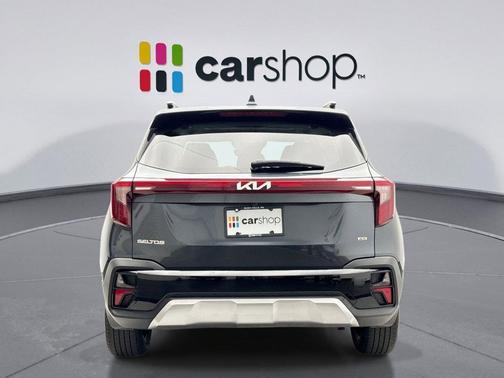 2024 Kia Seltos EX