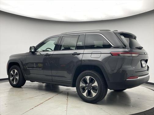 2024 Jeep Grand Cherokee 4xe Base