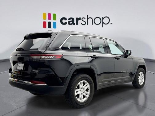 2022 Jeep Grand Cherokee Laredo