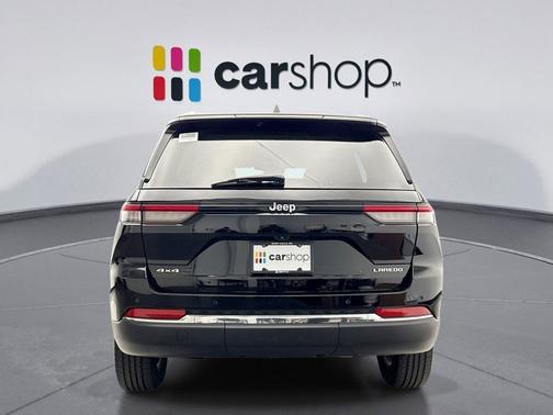 2022 Jeep Grand Cherokee Laredo