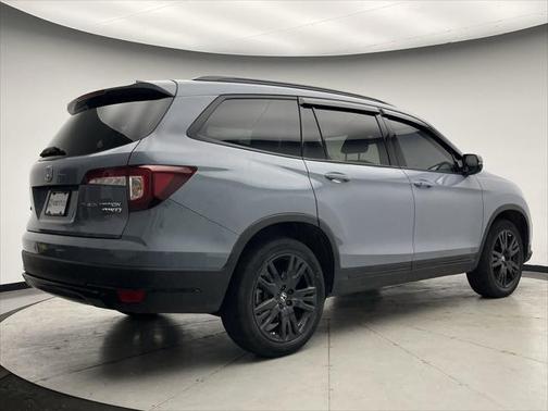 2022 Honda Pilot AWD Black Edition
