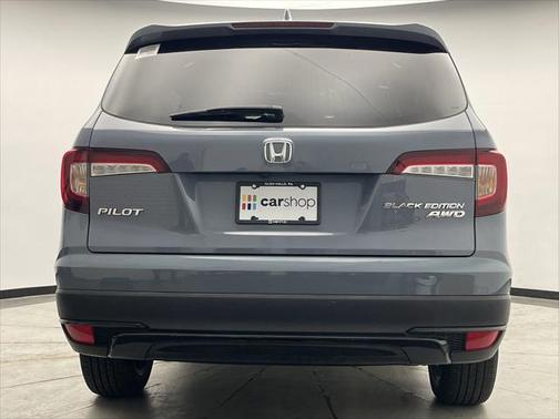 2022 Honda Pilot AWD Black Edition