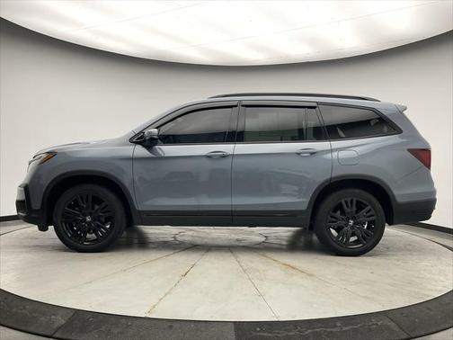 2022 Honda Pilot AWD Black Edition