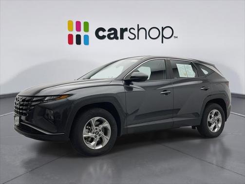 2022 Hyundai TUCSON SE