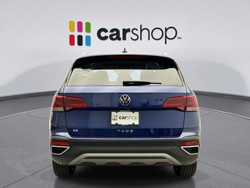 Dusk Blue 2024 Volkswagen Taos 1.5T SE