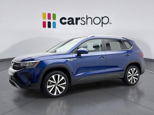 Dusk Blue 2024 Volkswagen Taos 1.5T SE