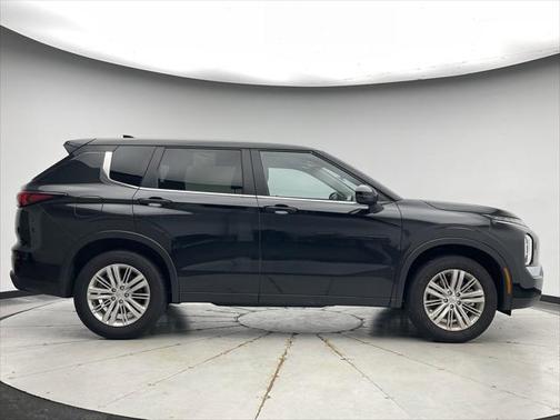 2024 Mitsubishi Outlander ES 2.5 S-AWC
