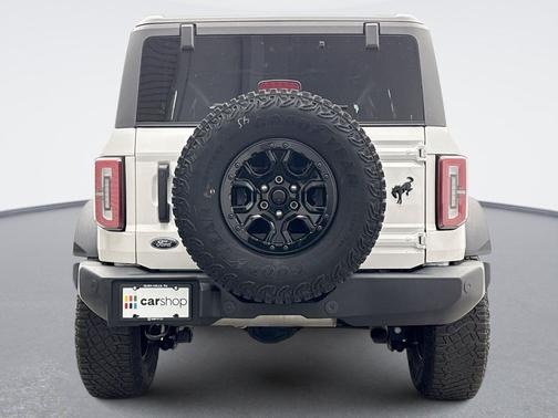 Oxford White 2023 Ford Bronco Wildtrak