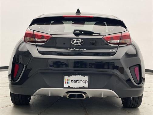 2021 Hyundai Veloster 2