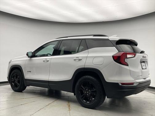 2022 GMC Terrain AWD AT4