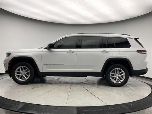 2022 Jeep Grand Cherokee L Laredo