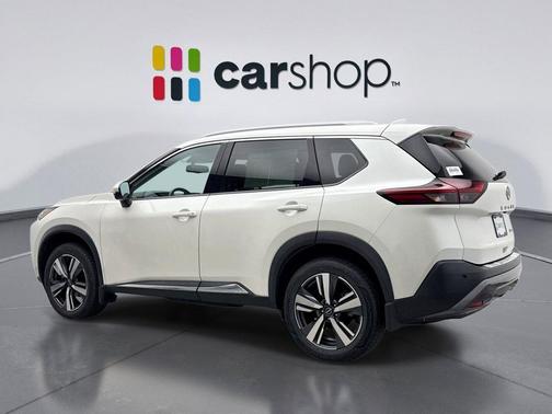 2022 Nissan Rogue SL