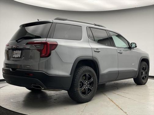 2023 GMC Acadia AWD AT4