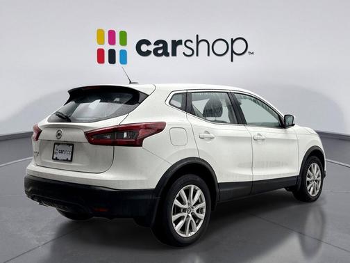 2022 Nissan Rogue Sport S