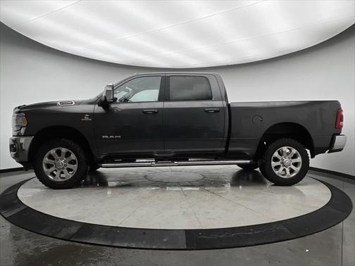 2023 RAM 2500 Laramie Crew Cab 4x4 6'4' Box
