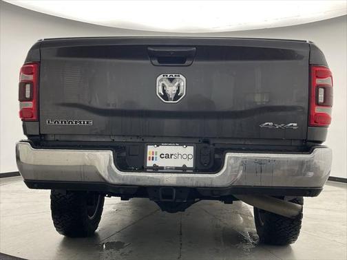 2023 RAM 2500 Laramie Crew Cab 4x4 6'4' Box