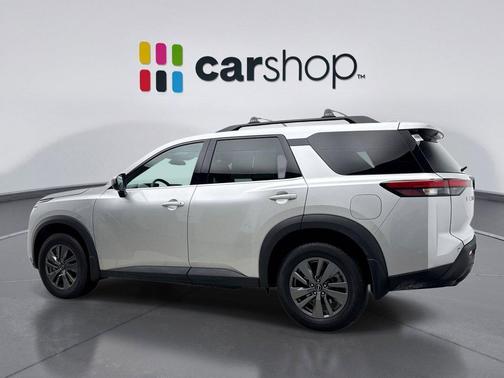 2024 Nissan Pathfinder SV 4WD