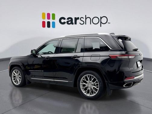 2023 Jeep Grand Cherokee Summit