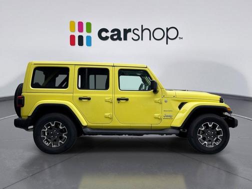 2024 Jeep Wrangler 4-Door Sahara 4x4