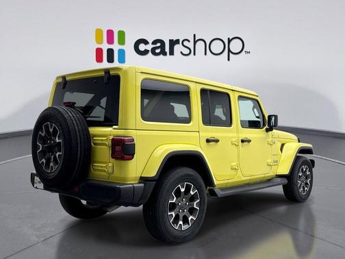 2024 Jeep Wrangler 4-Door Sahara 4x4