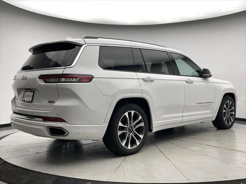 2022 Jeep Grand Cherokee L Overland