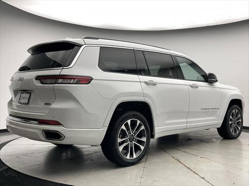 2022 Jeep Grand Cherokee L Overland