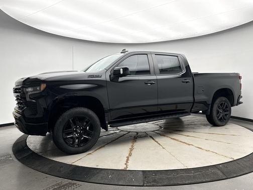 Black 2022 Chevrolet Silverado 1500 LT Trail Boss