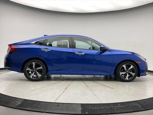 2017 Honda Civic Touring