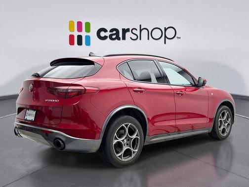 Alfa Rosso 2022 Alfa Romeo Stelvio Ti