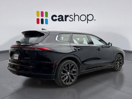 2025 Toyota Crown Signia Limited