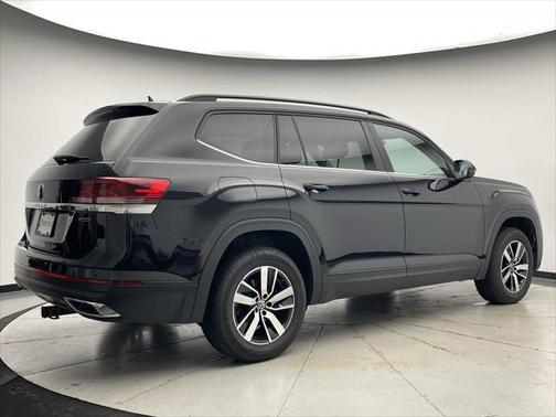 2022 Volkswagen Atlas 2.0T SE