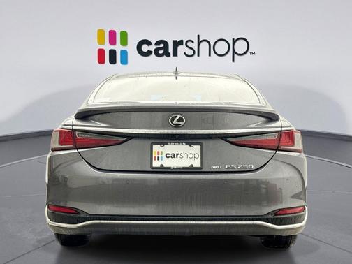 2021 Lexus ES 250 Base