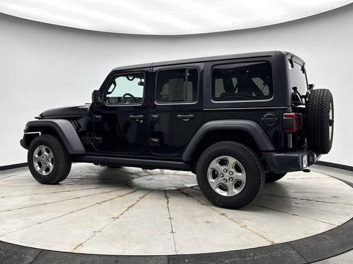 2020 Jeep Wrangler Unlimited Willys 4X4