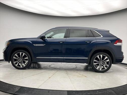 2022 Volkswagen Atlas Cross Sport 3.6L V6 SEL Premium R-Line
