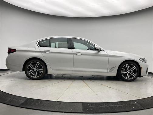 2022 BMW 530 i xDrive