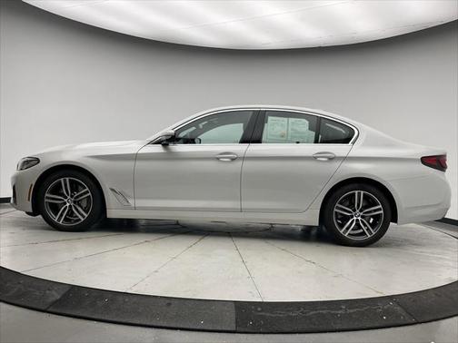 2022 BMW 530 i xDrive