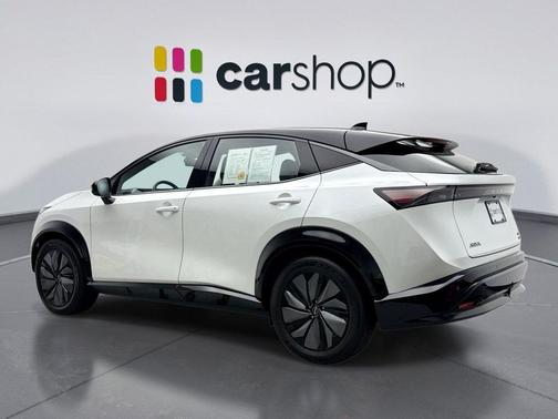 Everest White 2024 Nissan ARIYA ENGAGE+