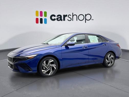 2025 Hyundai ELANTRA SEL