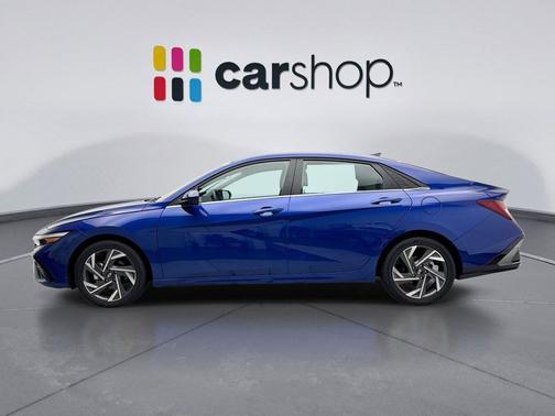 2025 Hyundai ELANTRA SEL