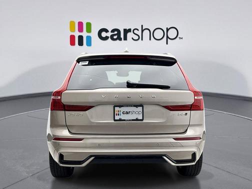 2025 Volvo XC60 B5 Plus