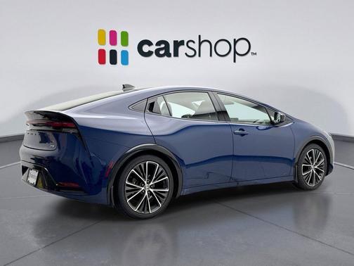 2024 Toyota Prius XLE