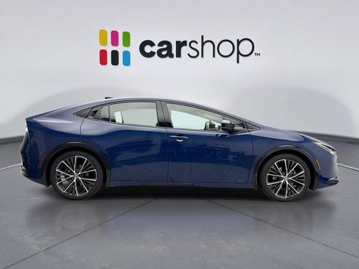 2024 Toyota Prius XLE