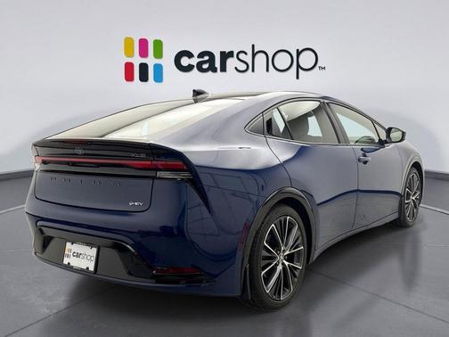 2024 Toyota Prius XLE