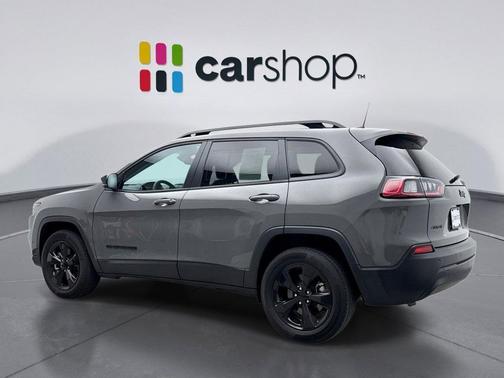 Sting-Gray Clearcoat 2023 Jeep Cherokee Altitude