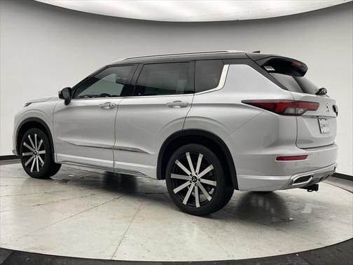 2022 Mitsubishi Outlander SEL Launch Edition S-AWC