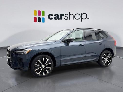 Denim Blue Metallic 2024 Volvo XC60 B5 Plus Dark Theme